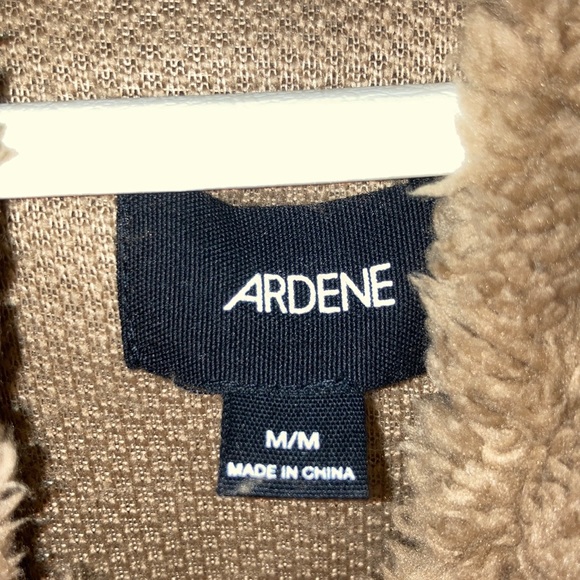 Fluffy sweater! - Picture 2 of 2